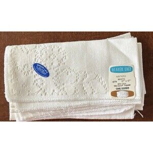 Vintage Quaker Lace Napkins Set of 6 White USA 17x17 Table Linens "Read"